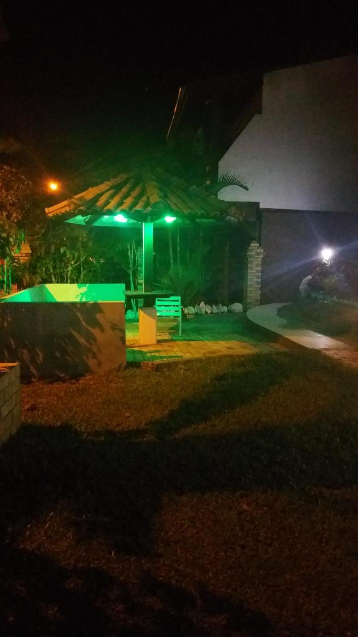 Jardim Da Lagoa Casas De Aluguel De Temporada Гаропаба Екстер'єр фото